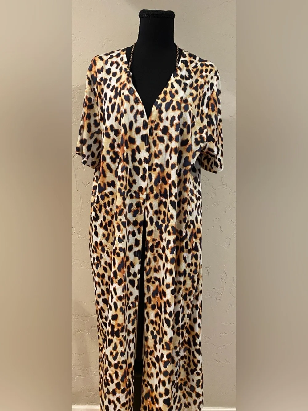 🌟Lucky & Blessed Leopard duster w/ gold tone pearl beads. Sz L both NWT. - Picture 4 of 6